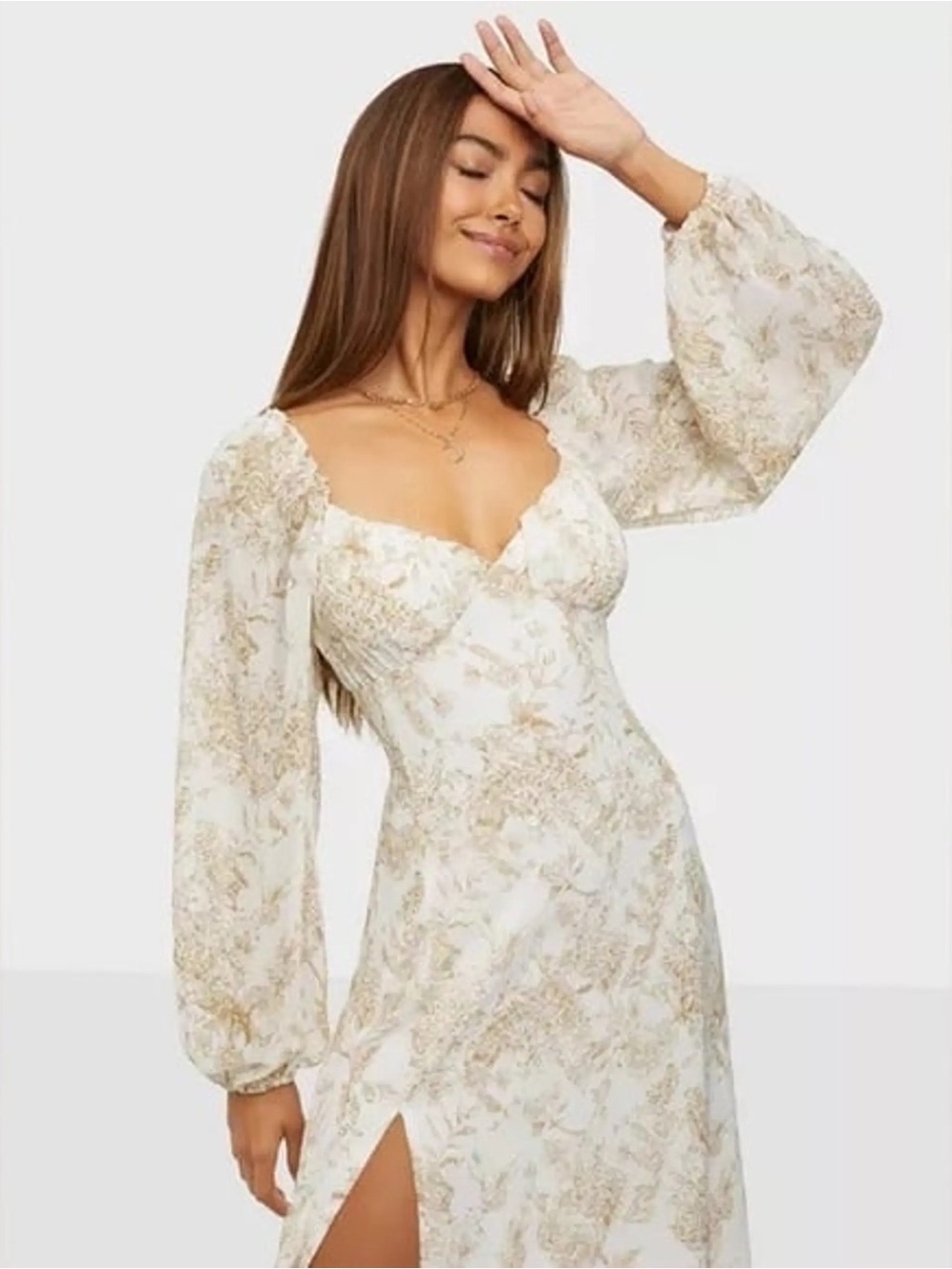 Missguided Cream Floral Long Sleeve Dress
